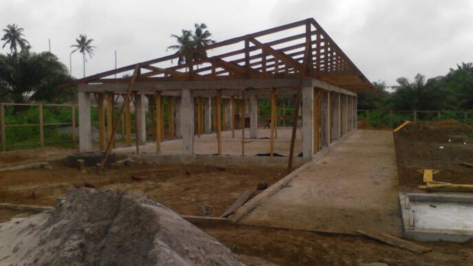 image: roof trusses at New Bakanta