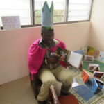 A trainer practising story sharing
