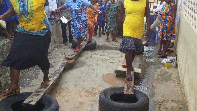 Image: Teachers at workshop in ghana